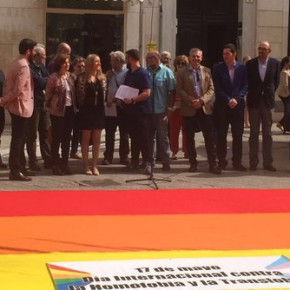 C's acompaña a colectivos LGTB en el Día Internacional contra la Homofobia y la Transfobia