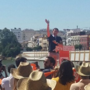 El grupo municipal respalda a Albert Rivera en Sevilla