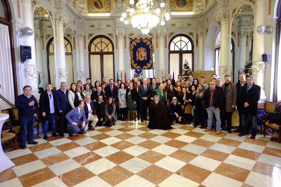 encuentro Interacción Acostumbrarse a El grupo municipal asiste a la Copa de Navidad en el Salón de los Espejos |  Ciudadanos | Málaga Ciudad