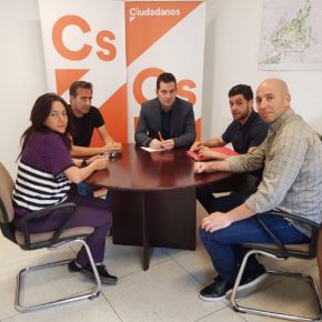 Reunión con representantes de los estibadores de Málaga