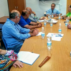 Cassá se reúne con Civilis y la AAVV Colina Toquero