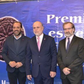 Cassá asiste a la XIV edición de los “Premios Estrella Feniké de la Cultura” de Zegrí